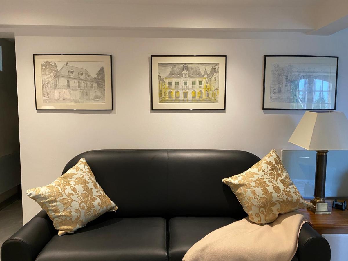 Amity. Exclusive Poolside Garden Apartment Sarlat-la-Caneda Luaran gambar