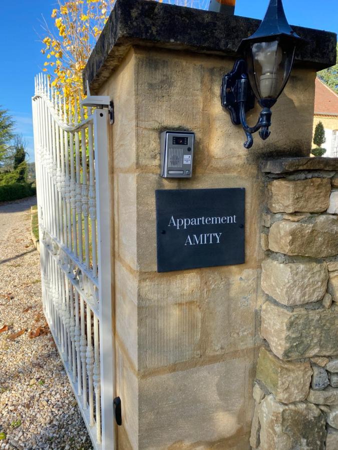 Amity. Exclusive Poolside Garden Apartment Sarlat-la-Caneda Luaran gambar