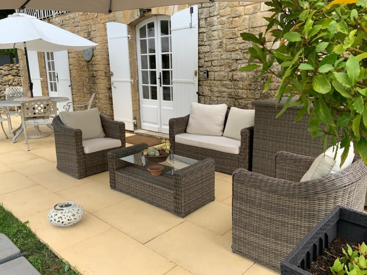 Amity. Exclusive Poolside Garden Apartment Sarlat-la-Caneda Luaran gambar